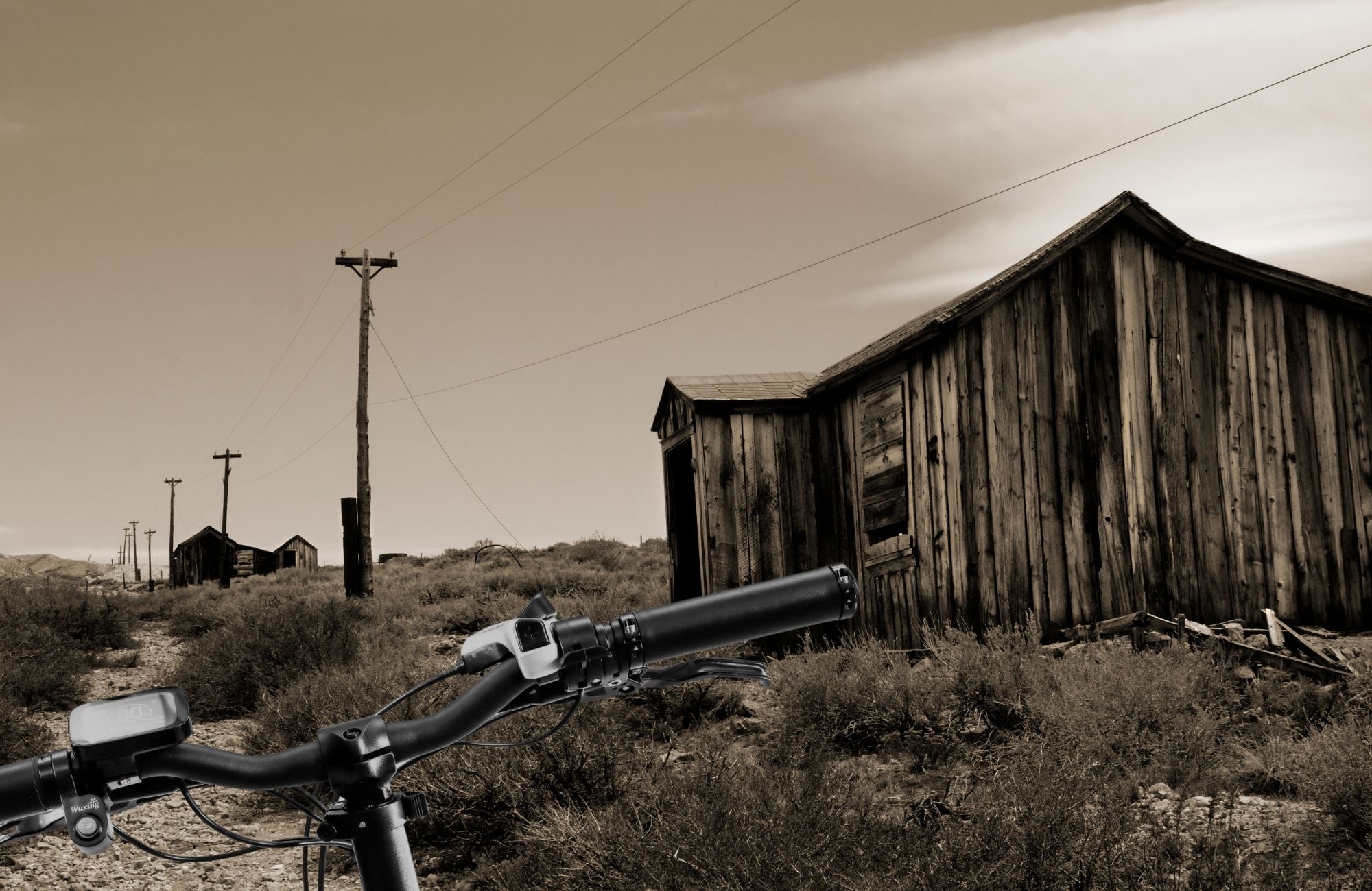 Emerald Ebike riding through ghost town